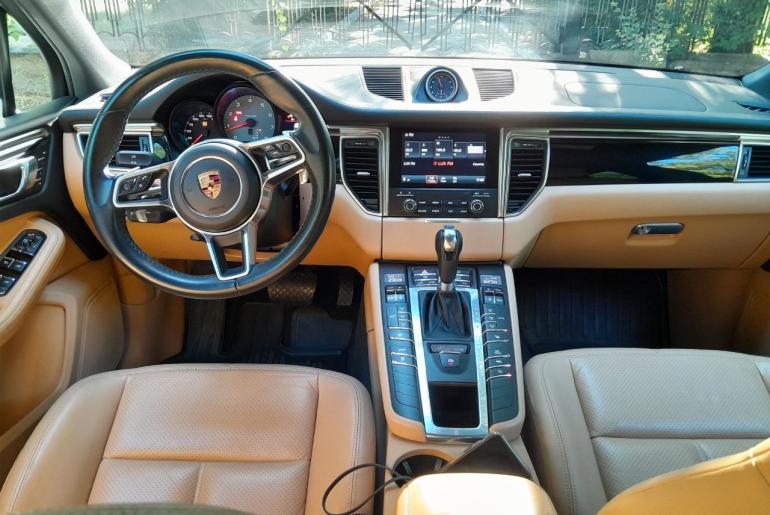 Porsche Macan S