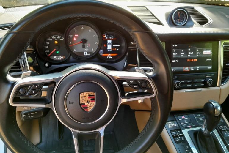 Porsche Macan S