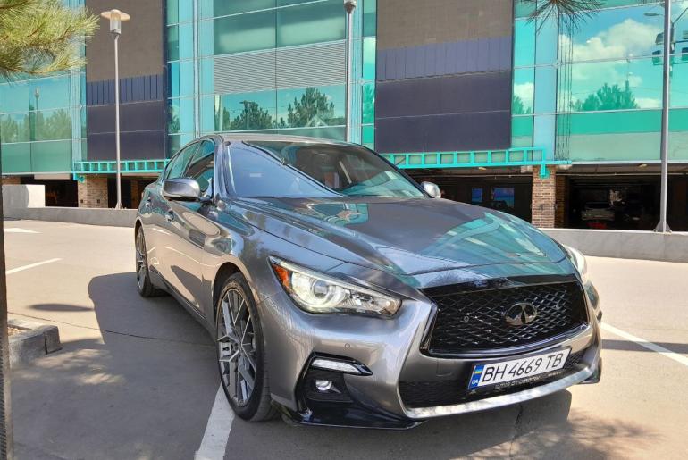 Infiniti Q50
