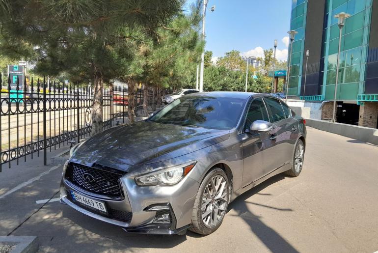Infiniti Q50