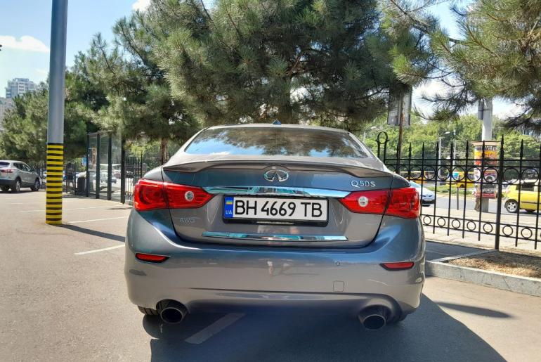 Infiniti Q50
