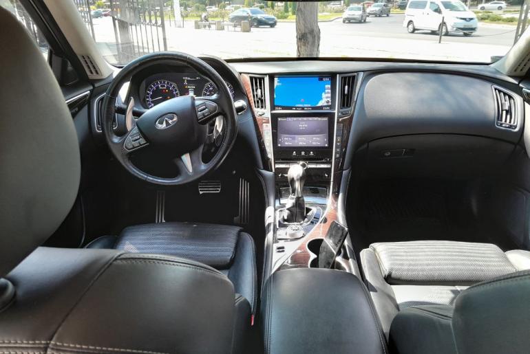 Infiniti Q50