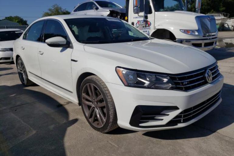 Volkswagen Passat R-Line