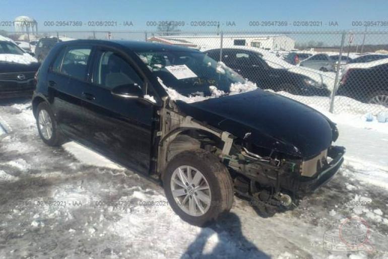 Volkswagen Golf Tsi S