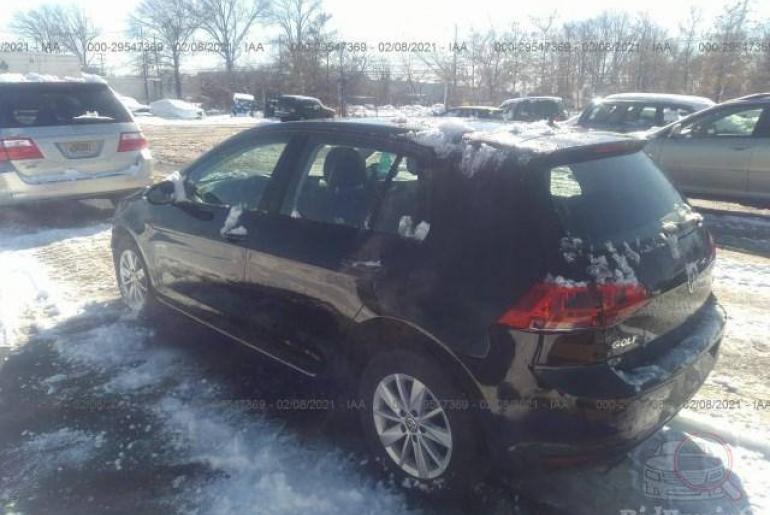 Volkswagen Golf Tsi S