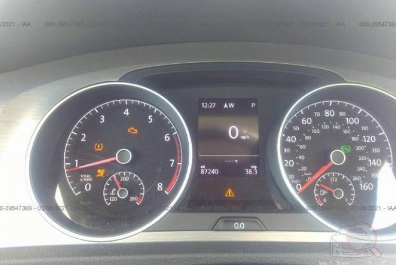 Volkswagen Golf Tsi S