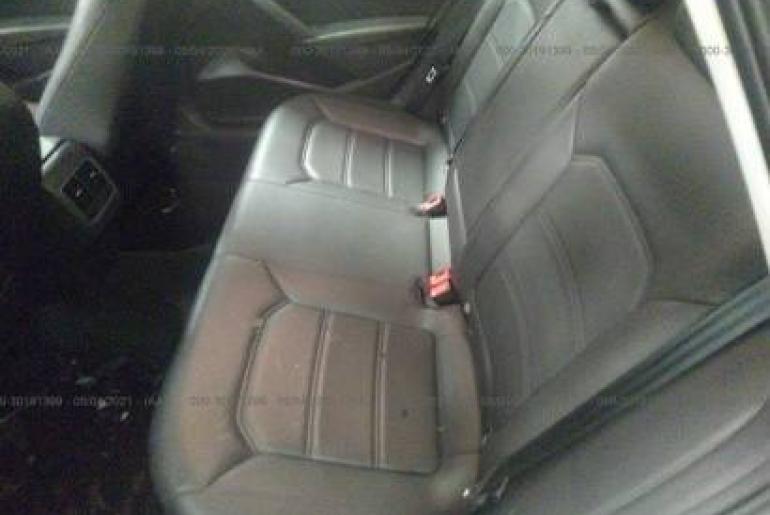 Volkswagen Passat TDI SE