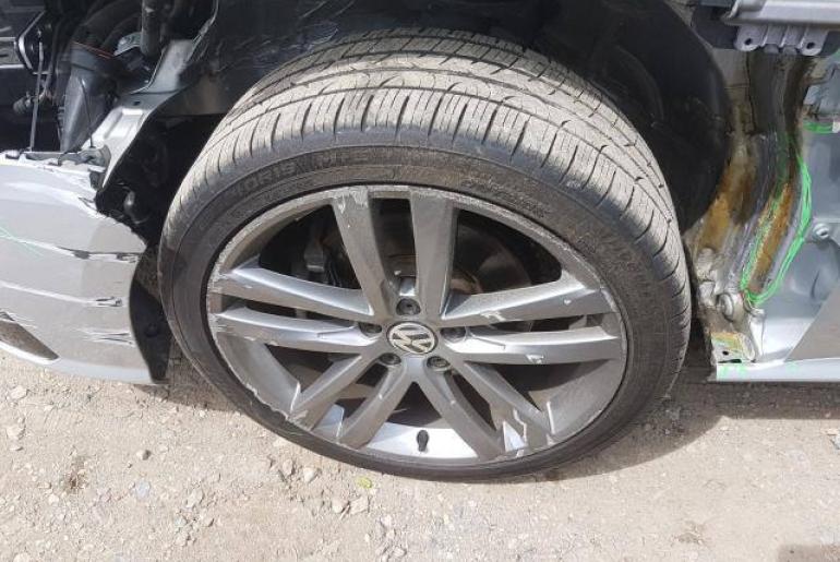 Volkswagen Passat R-Line
