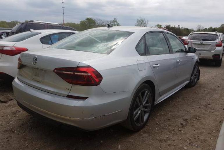 Volkswagen Passat R-Line