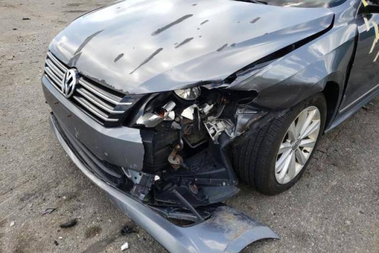 Volkswagen Passat SEL
