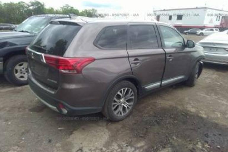 Mitsubishi Outlander ES