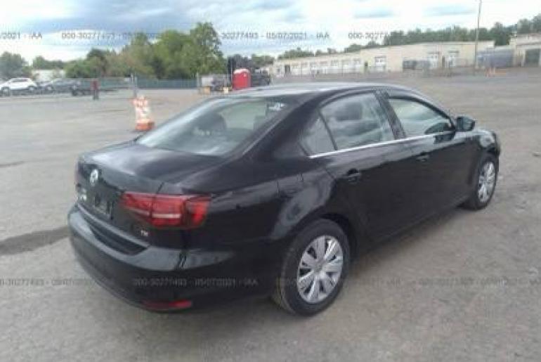 Volkswagen Jetta S