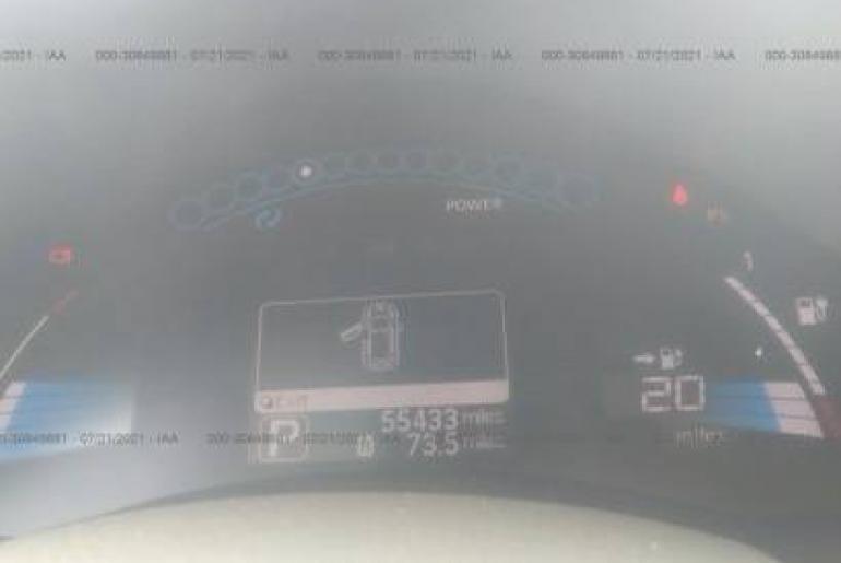 Nissan Leaf SV