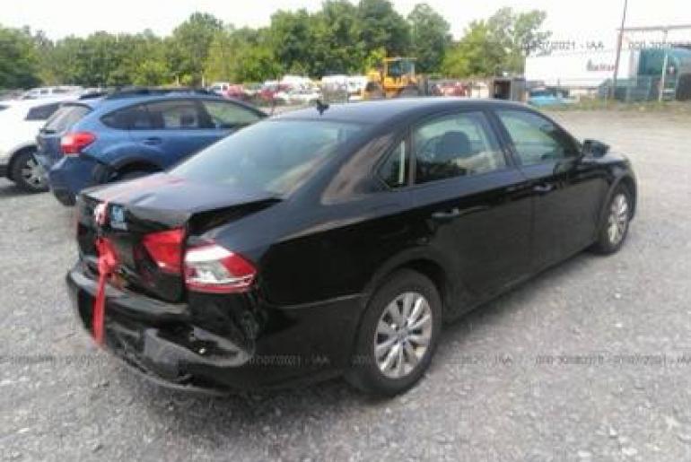 Volkswagen Passat S