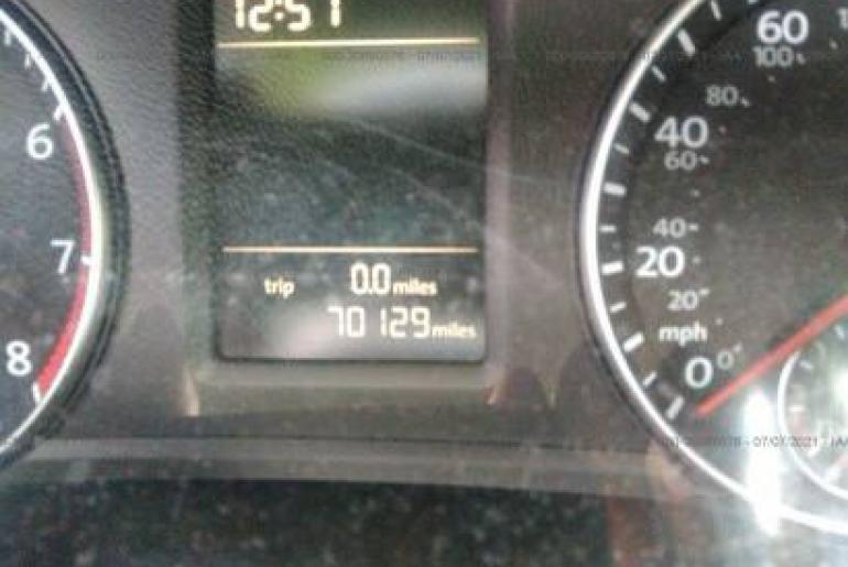 Volkswagen Passat S