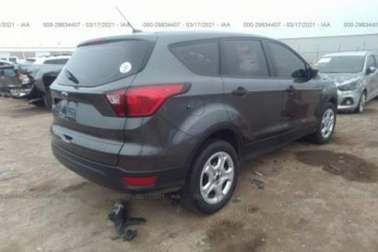 Ford Escape S