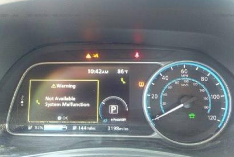 Nissan Leaf SV