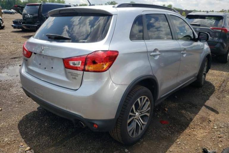 Mitsubishi Outlander Sport SEL