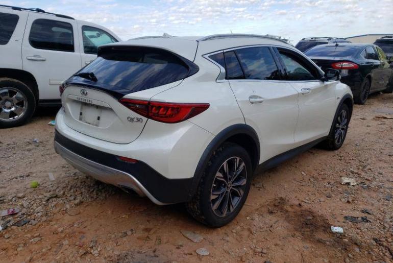 Infinity QX30