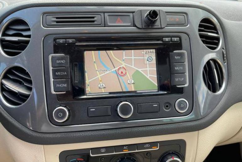 Volkswagen Tiguan SEL