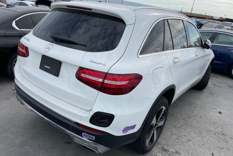 MERCEDES-BENZ GLC GLC 350E