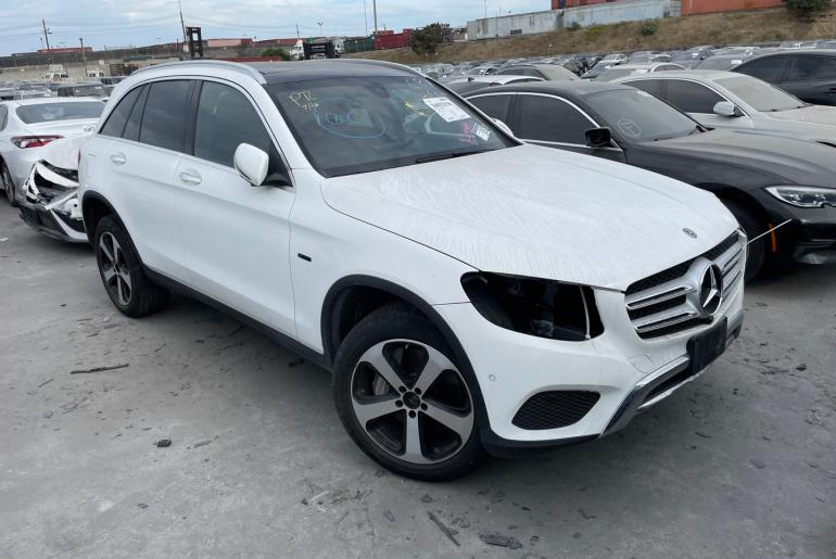 MERCEDES-BENZ GLC GLC 350E