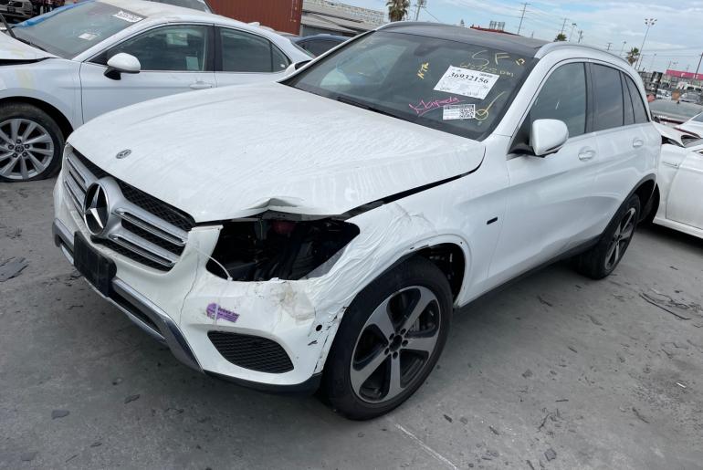 MERCEDES-BENZ GLC GLC 350E
