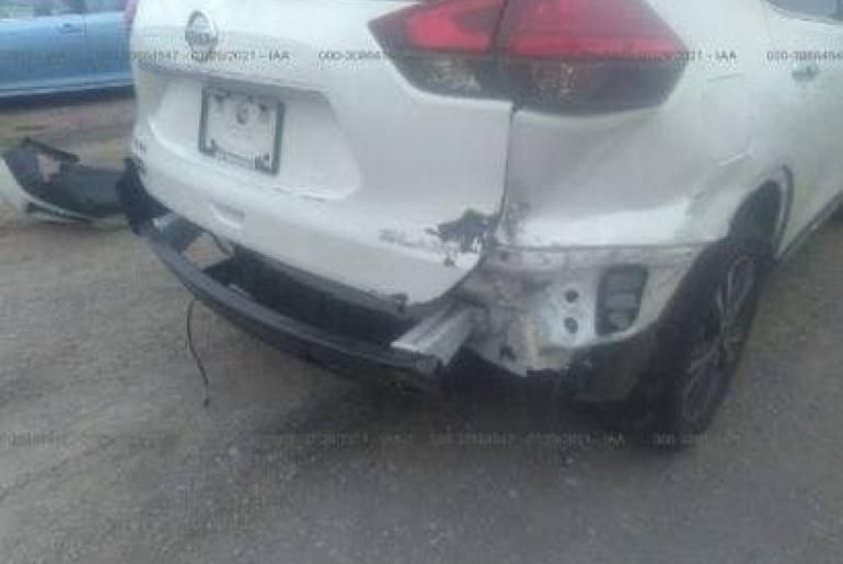 Nissan Rogue SL