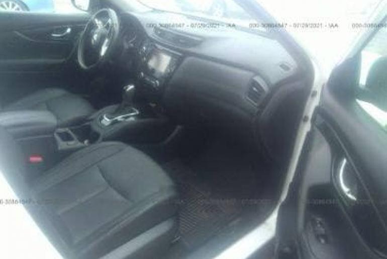 Nissan Rogue SL