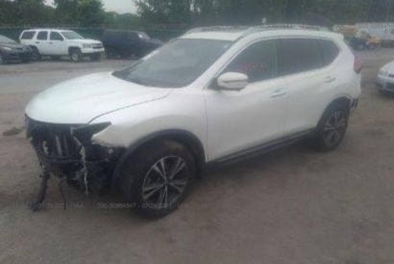 Nissan Rogue SL