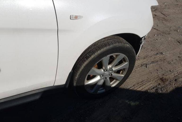  Mitsubishi Outlander Sport