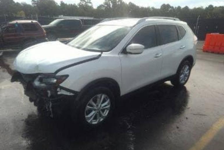 Nissan Rogue SV