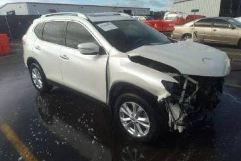 Nissan Rogue SV