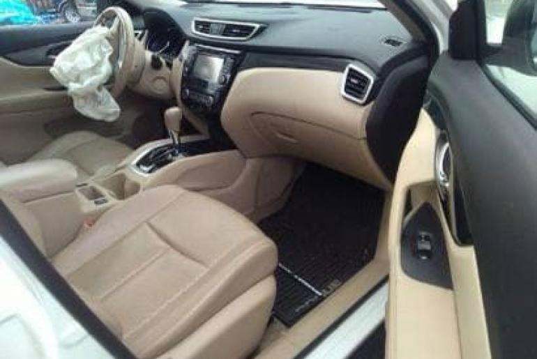 Nissan Rogue SL