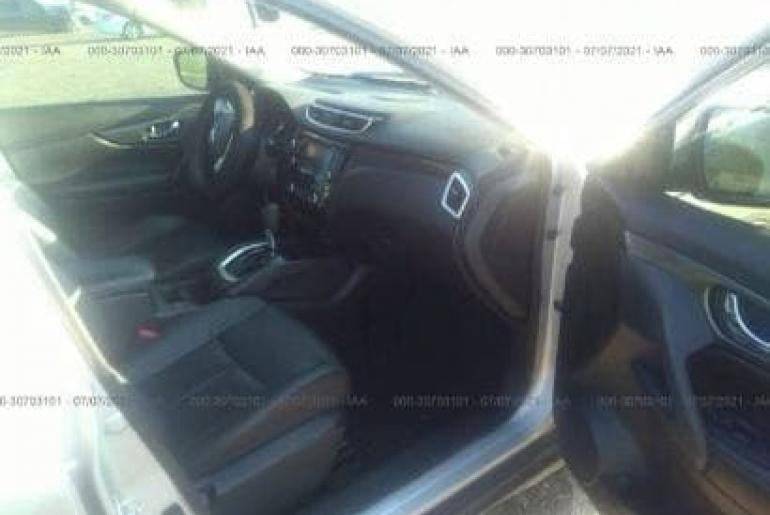 Nissan Rogue SL