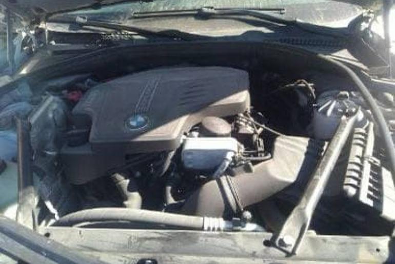 BMW 528I