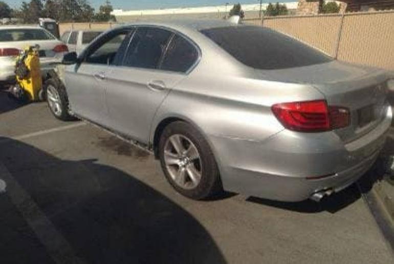 BMW 528I