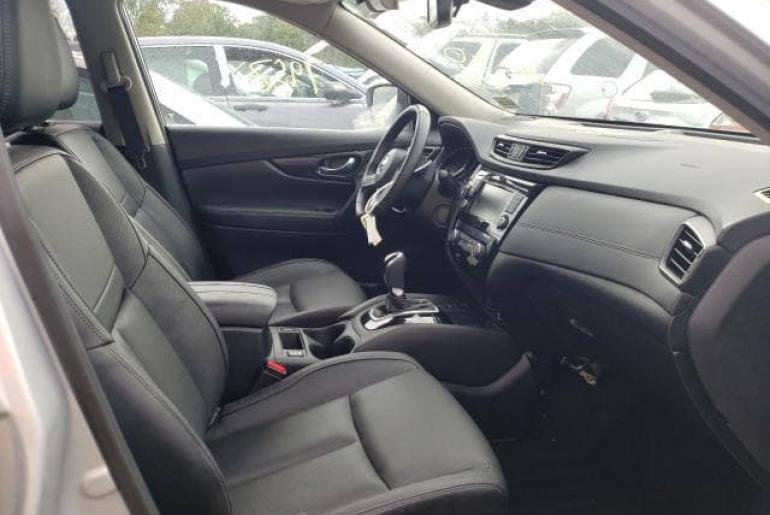 Nissan Rogue SL