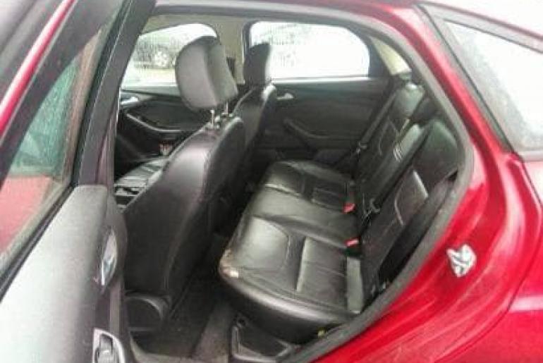 Ford Focus SE