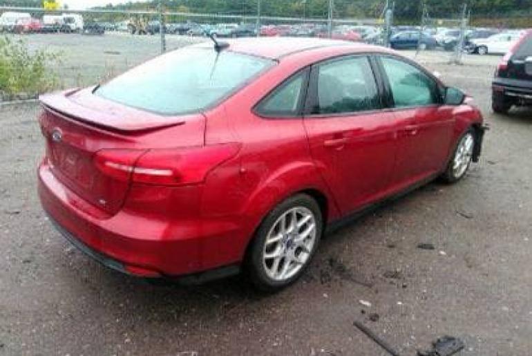 Ford Focus SE