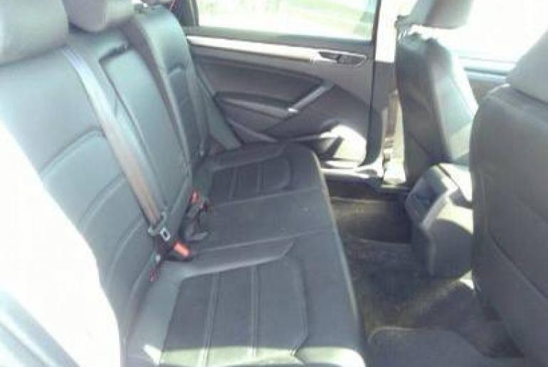 Volkswagen Passat R-line
