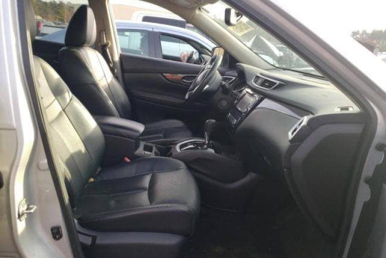 Nissan Rogue SL