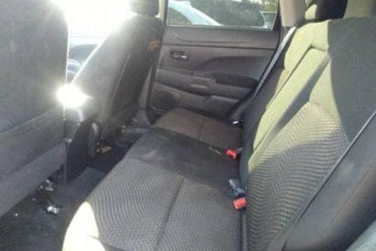 Mitsubishi Outlander Sport