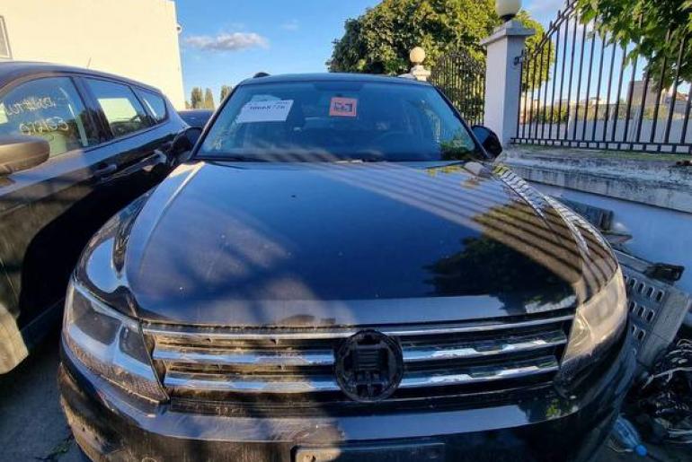 Volkswagen Tiguan S