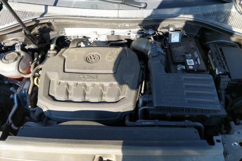 Volkswagen Tiguan S