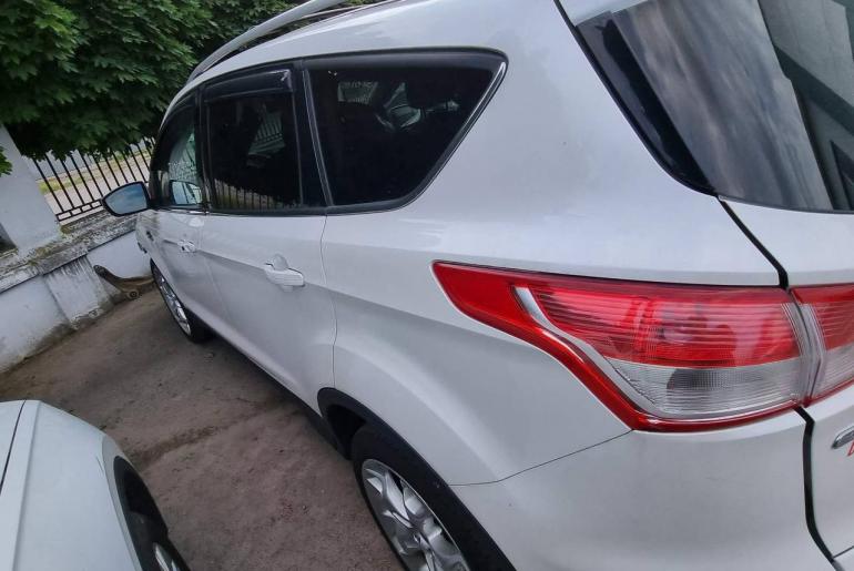 Ford Escape Titanium