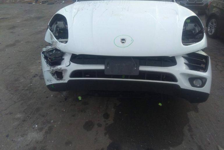 Porsche Macan S