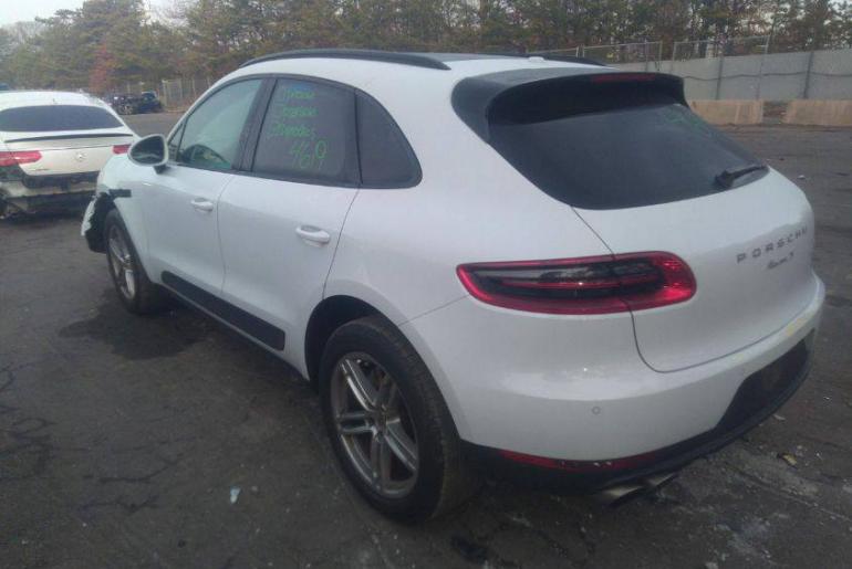 Porsche Macan S
