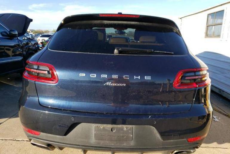 Porsche Macan S