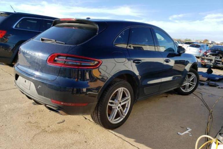 Porsche Macan S